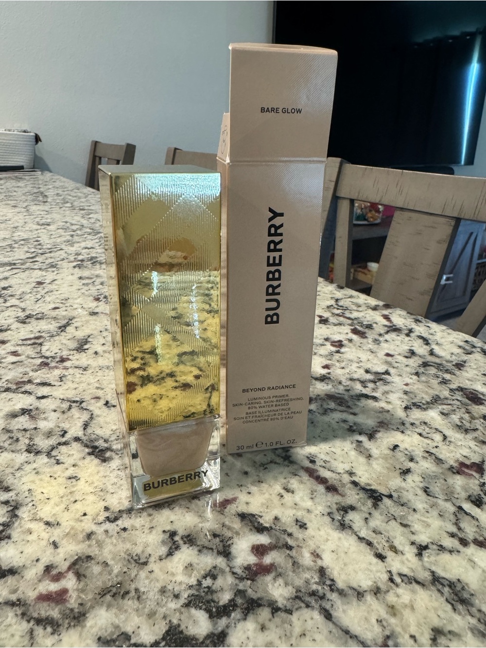 Burberry beyond radiance primer